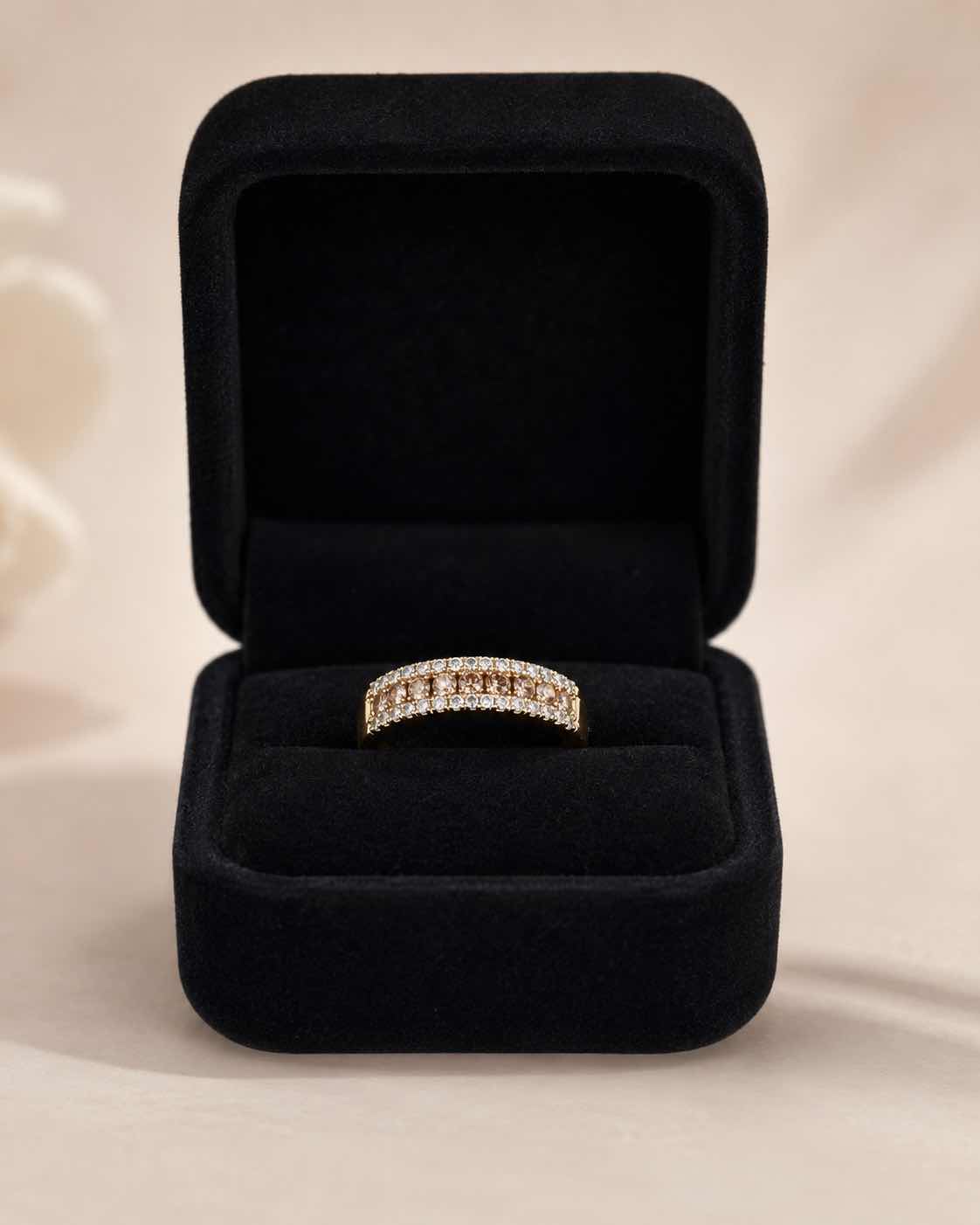 Photo 1 of 10K YELLOW GOLD 1CTW DIAMOND RING 2.6G (EST SIZE 6 –7) #44 $2800