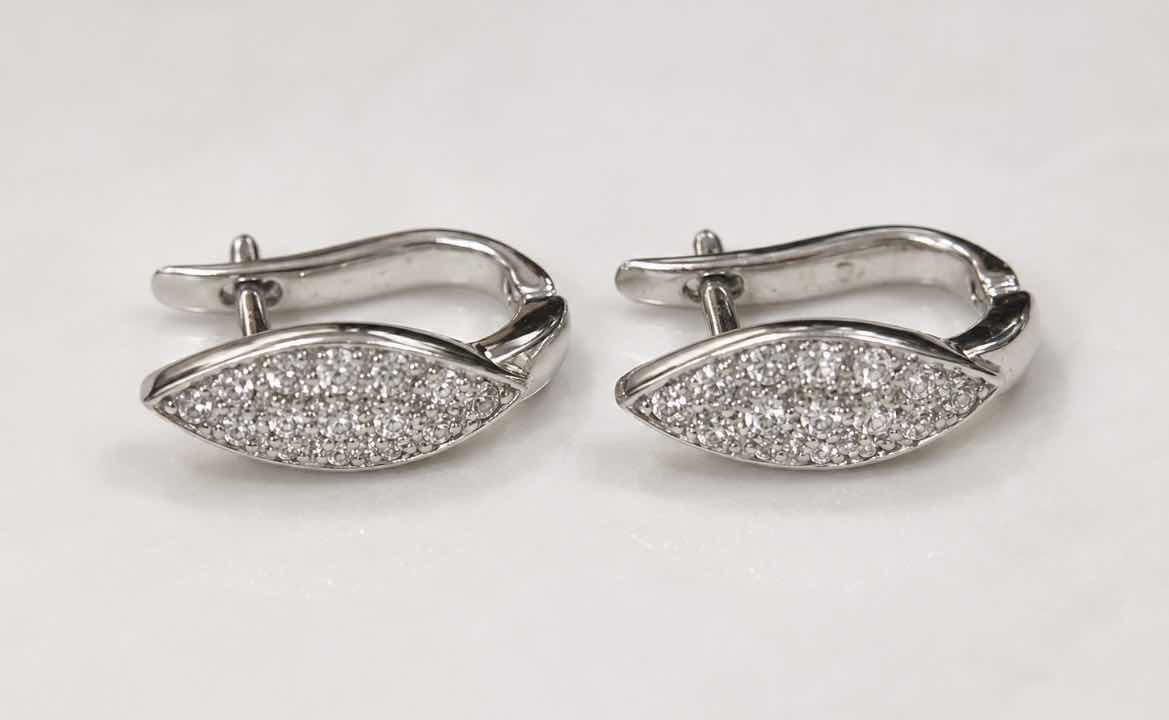 Photo 1 of 18K WHITE GOLD 0.50 CTW DIAMOND EARRINGS 3.4G
W APPRAISAL #2017 $3100