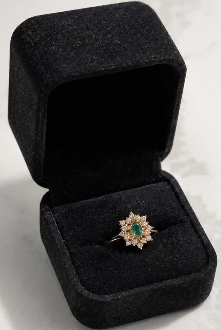 Photo 1 of 18K YELLOW GOLD EMERALD/DIAMOND 4.4G RING (SIZE 5 1/2)
W APPRAISAL #2008