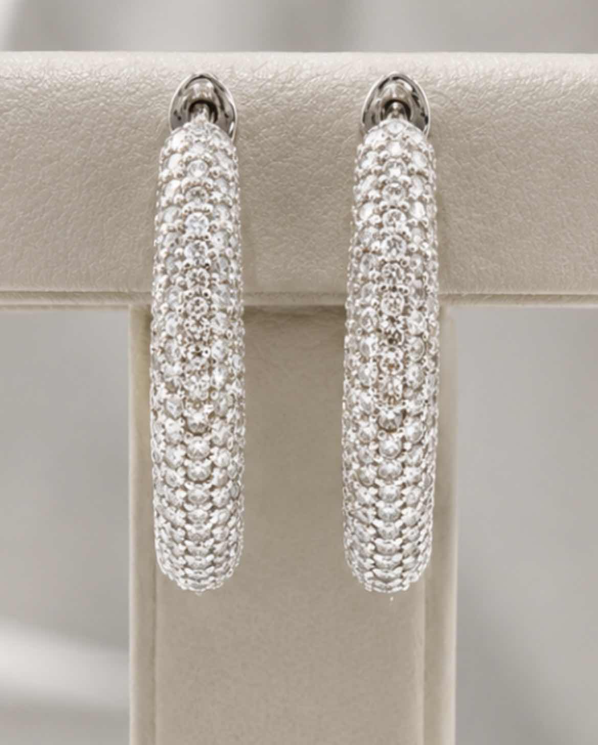 View 2 of 14K WHITE GOLD 1.25 CTW DIAMOND EARRINGS 5.10 G W APPRAISAL #2024