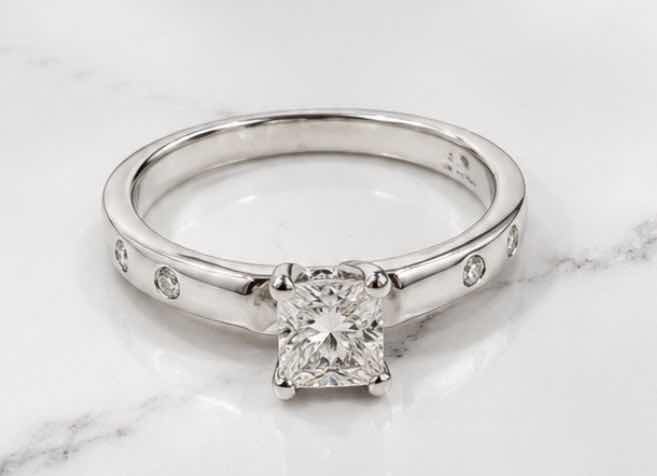 Photo 1 of 14K WHITE GOLD .60CTW  PRINCESS CUT DIAMOND RING 3.6 G (EST 6–7) #23 $3300