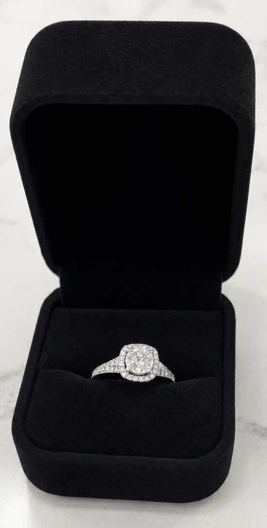 Photo 1 of 10K WHITE GOLD  1CTW DIAMOND RING 3.4 G (EST SIZE 5–6) #20