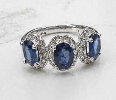 Photo 1 of 10K WHITE GOLD 1.5 CTW SAPPHIRE AND .50 CTW DIAMOND RING 4G (EST SIZE 6-7) #3 $3600