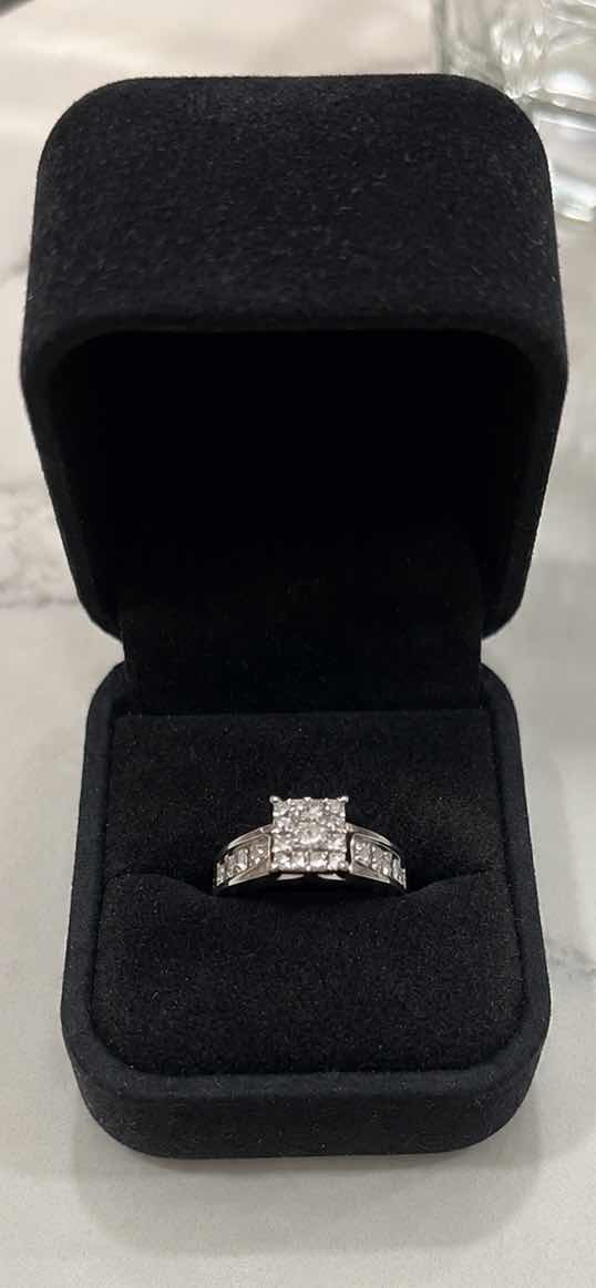 Photo 1 of 14K WHITE GOLD 1 CTW DIAMOND RING. (EST SIZE 6–7) #5