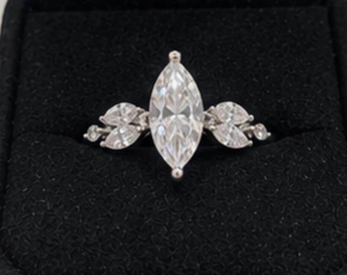 Photo 1 of 14K WHITE GOLD .50 CTW MARQUEE DIAMOND AND 0.20 CTW DIAMONDS ON SIDE RING 5G. (EST SIZE 6–7) #26