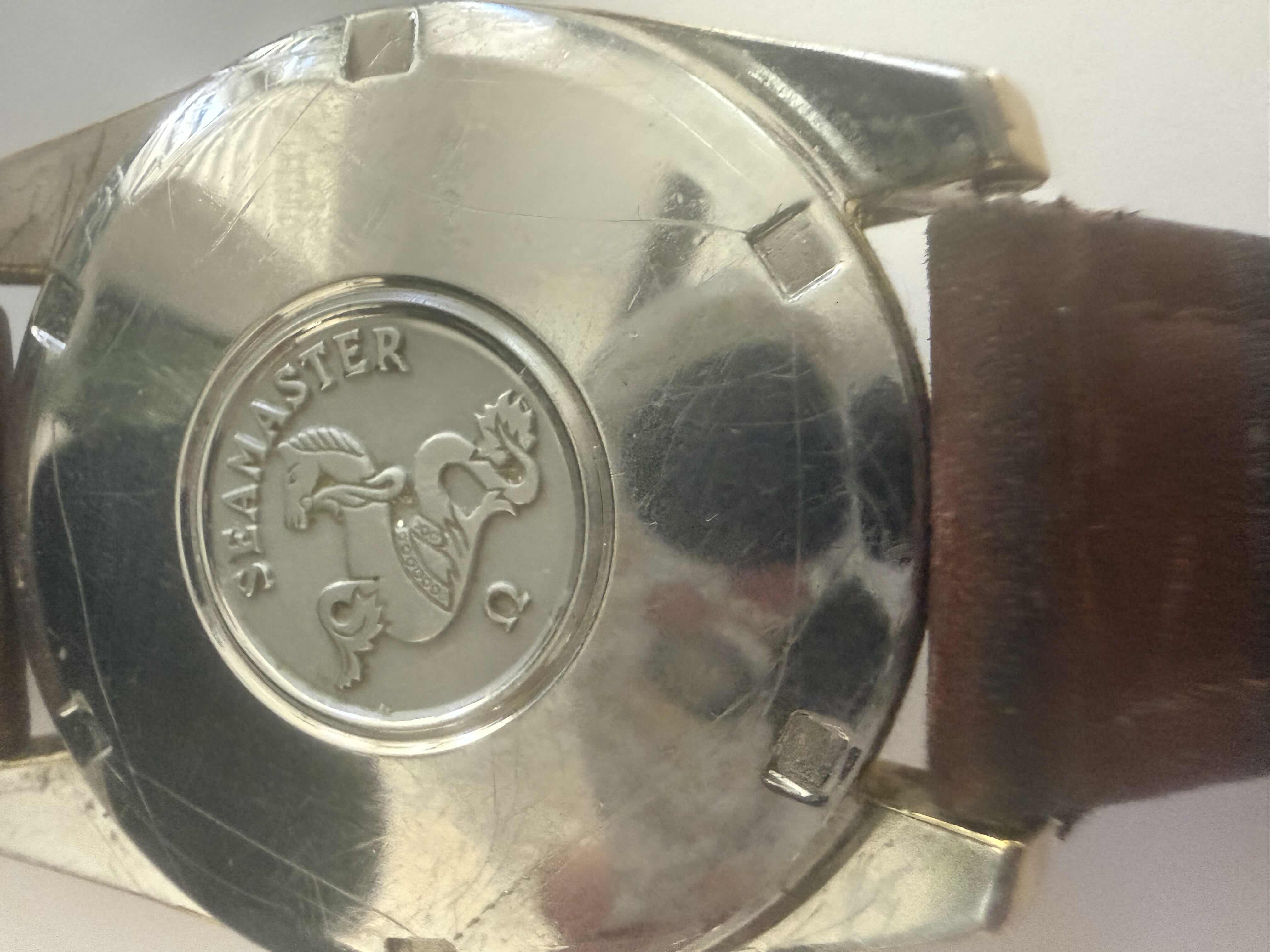 Photo 1 of VINTAGE OMEGA SEAMASTER WATCH W 14 KT GOLD CAP CASE  & CHAMPAGNE DIAL W DAY DATE