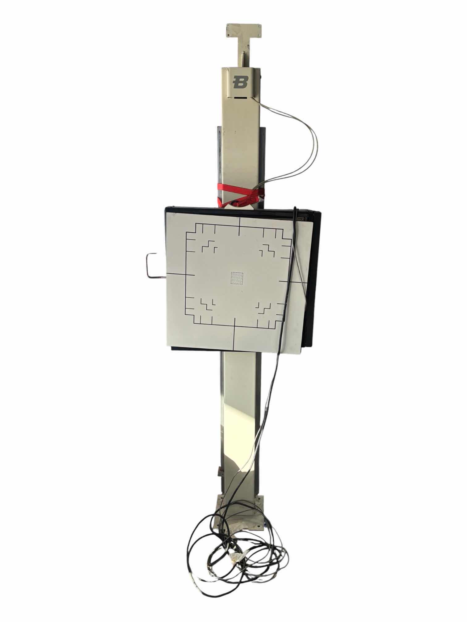 Photo 1 of BENNENT X-RAY MACHINE EQUIPMENT (READ NOTES)