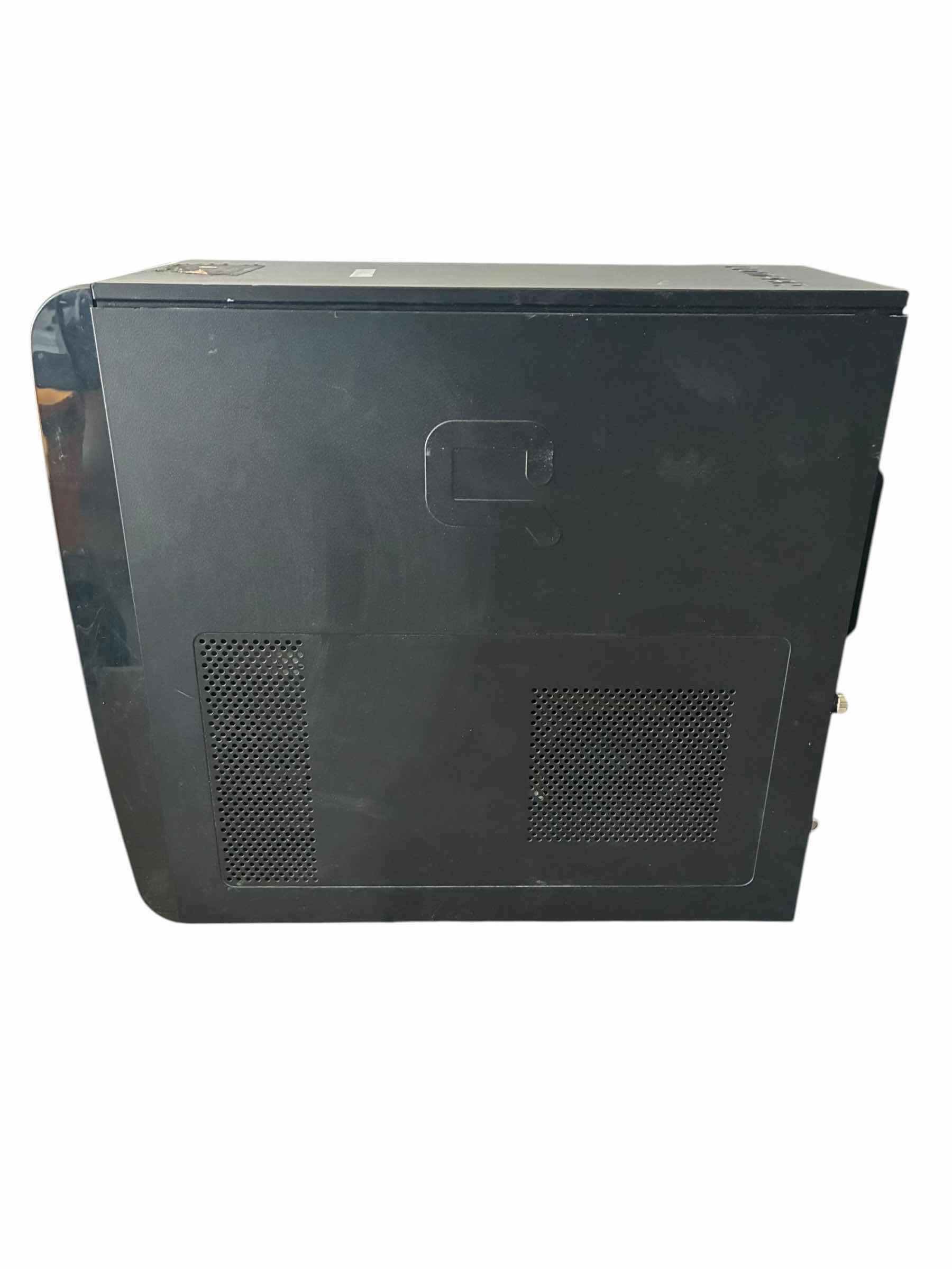Photo 1 of COMPAQ COMPUTER