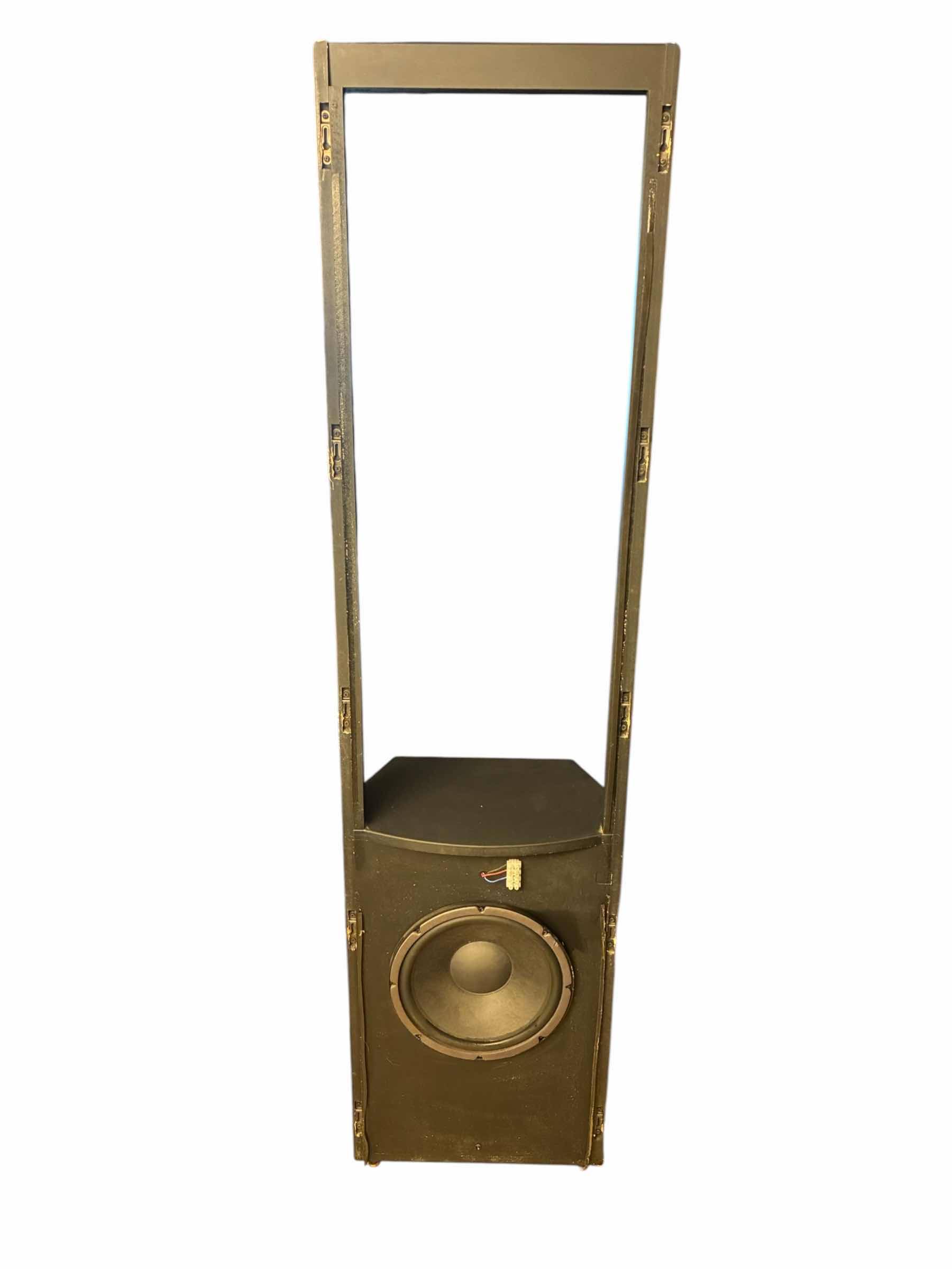 Photo 1 of ELECTROSTATIC NE QUEST
LOUDSPEAKER SYSTEM