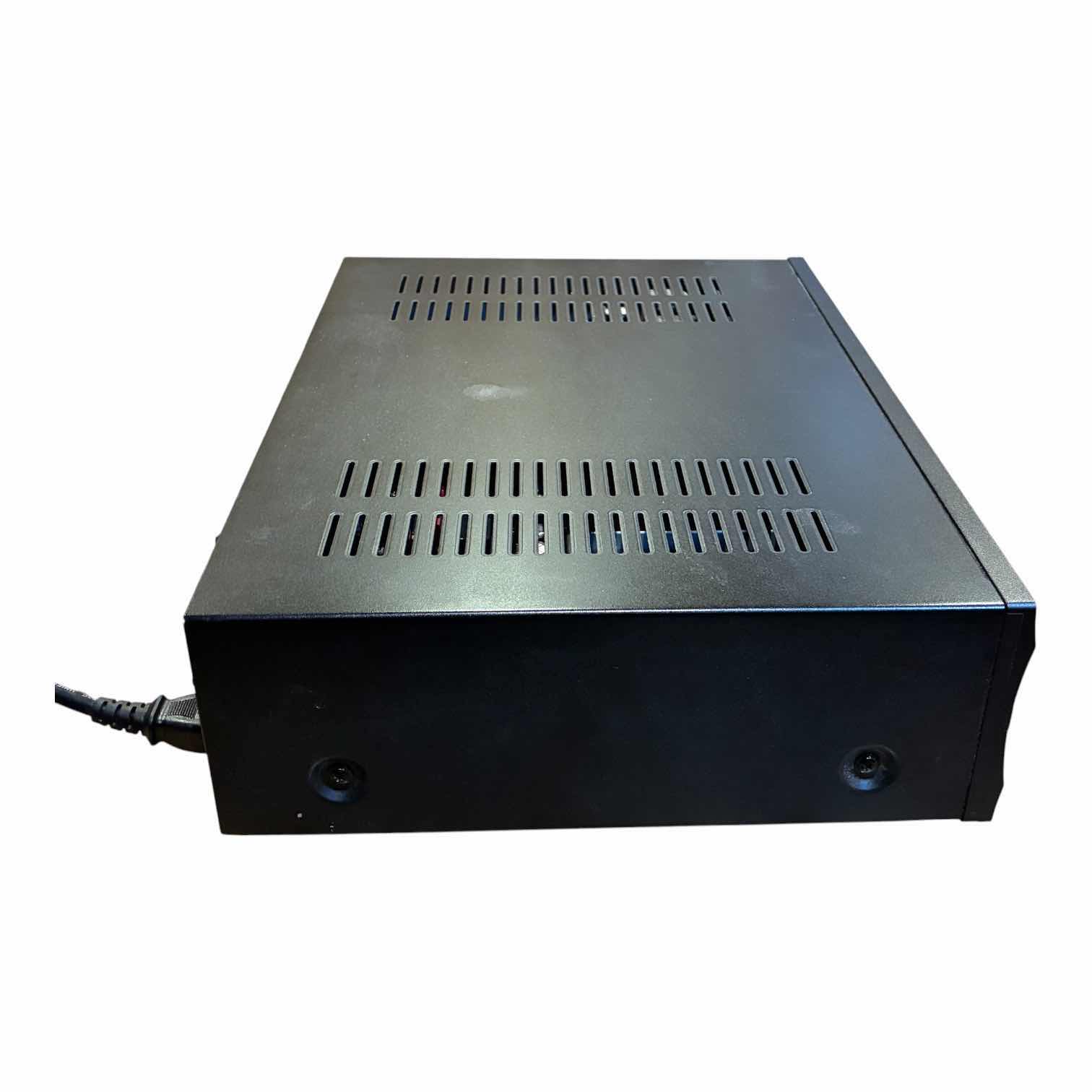 Photo 1 of OPPO BLU-RAY PLAYER W REMOTE BDP-105D