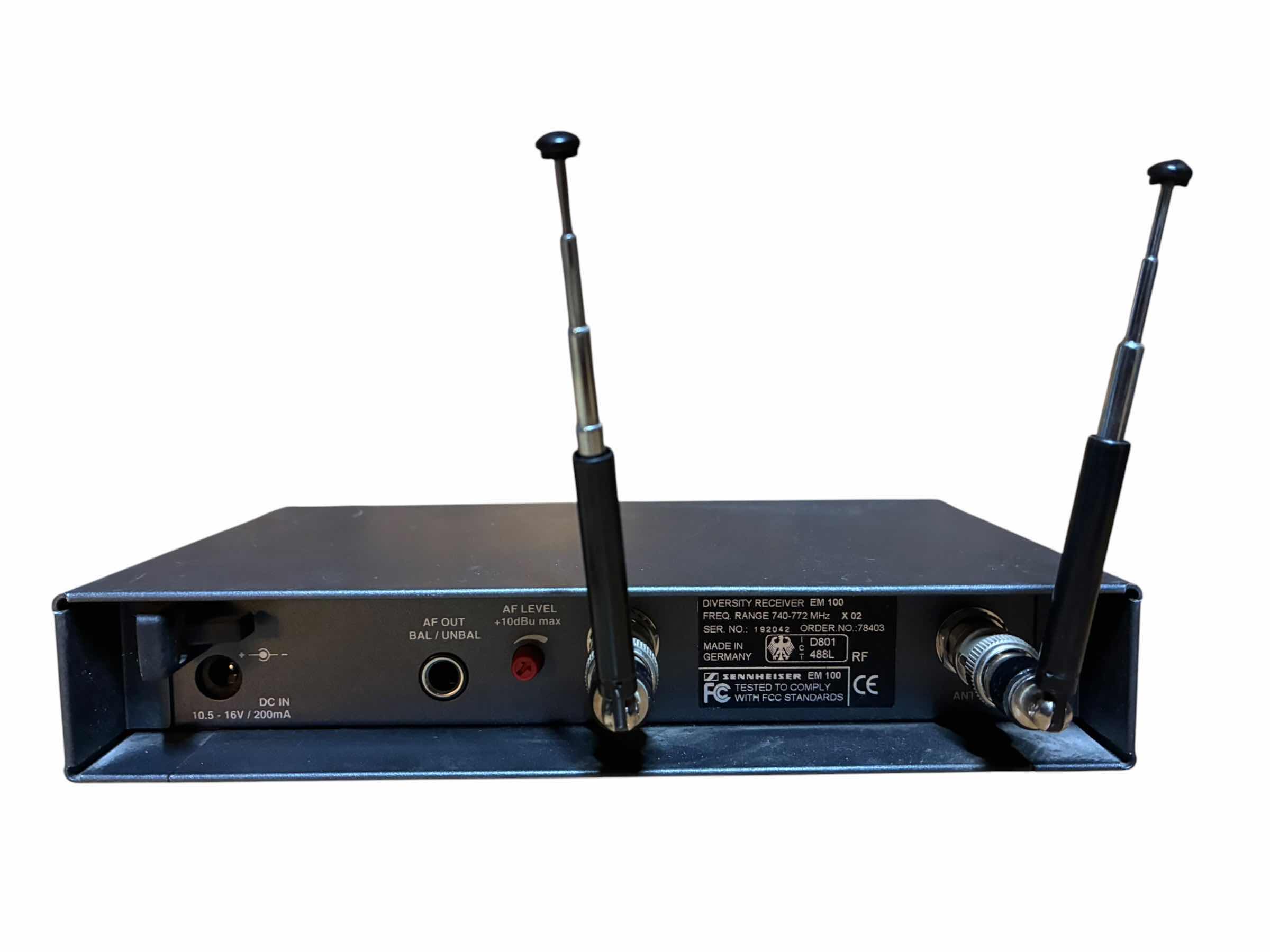 Photo 1 of SENNHEISER DIVERSITY RECEIVER EW 100