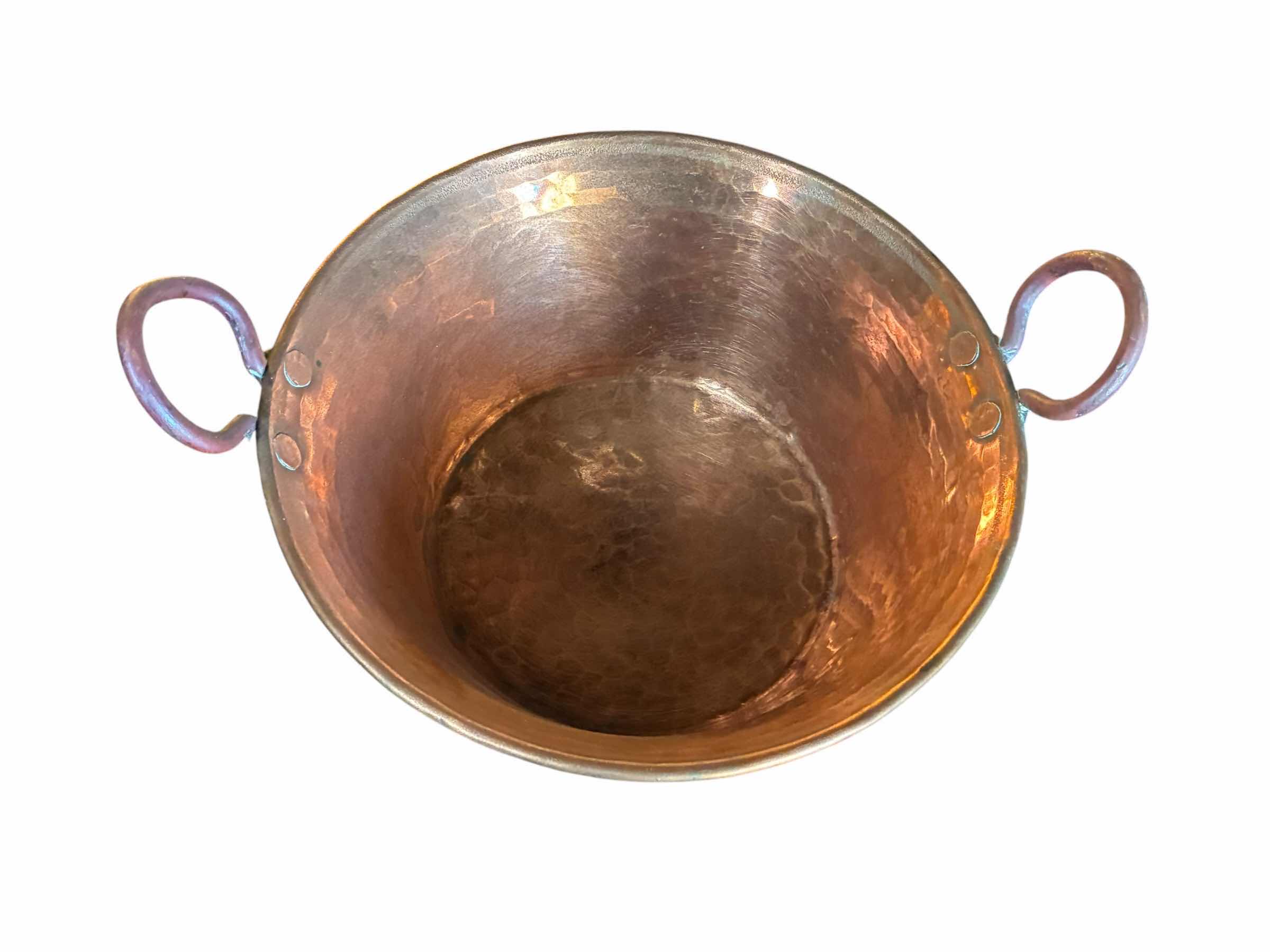Photo 1 of ANTIQUE HAMMERED COPPER DOUBLE HANDLED POT 9.5” X 4”