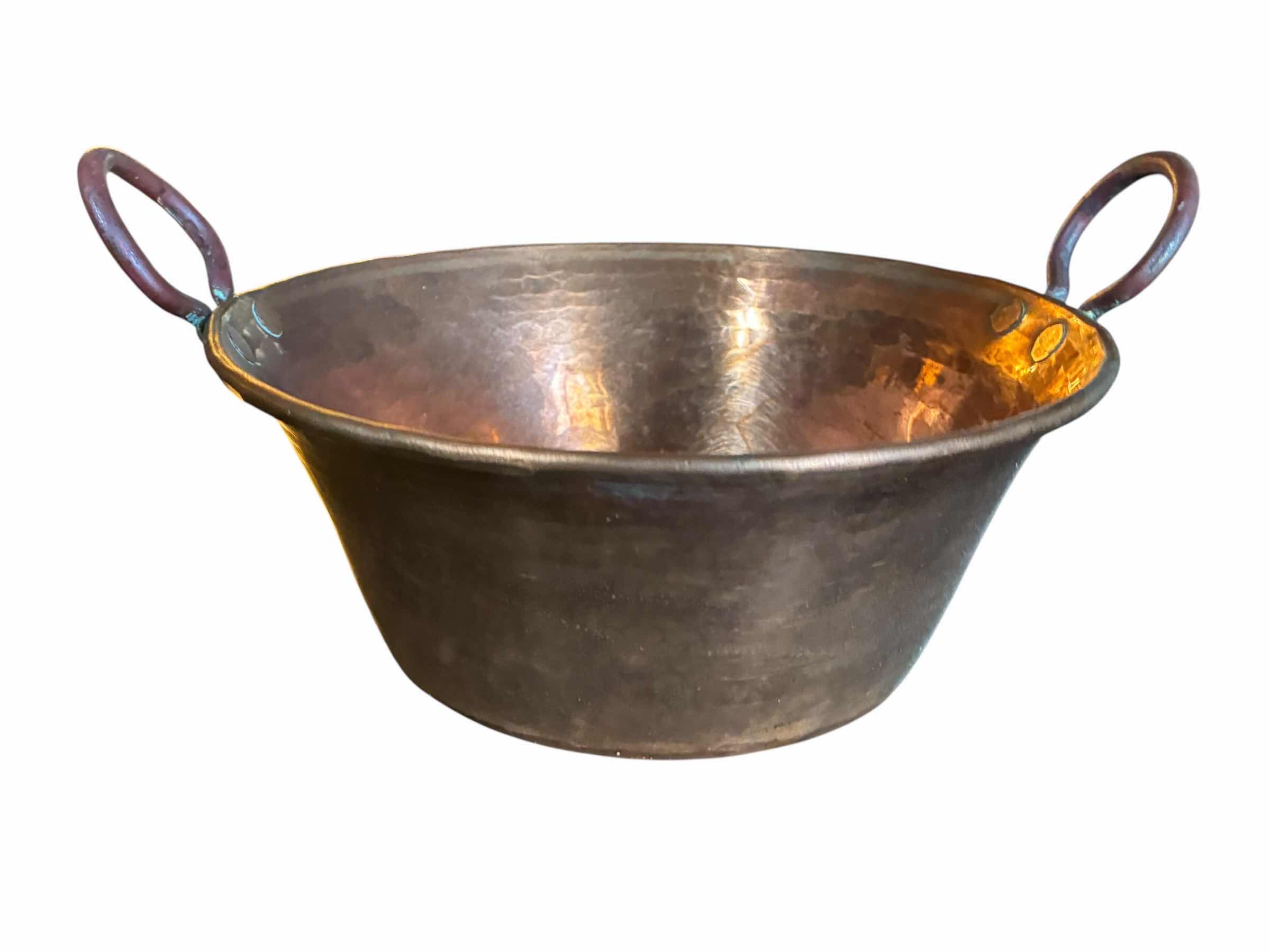 Photo 1 of ANTIQUE HAMMERED COPPER DOUBLE HANDLED POT 9.5” X 4”