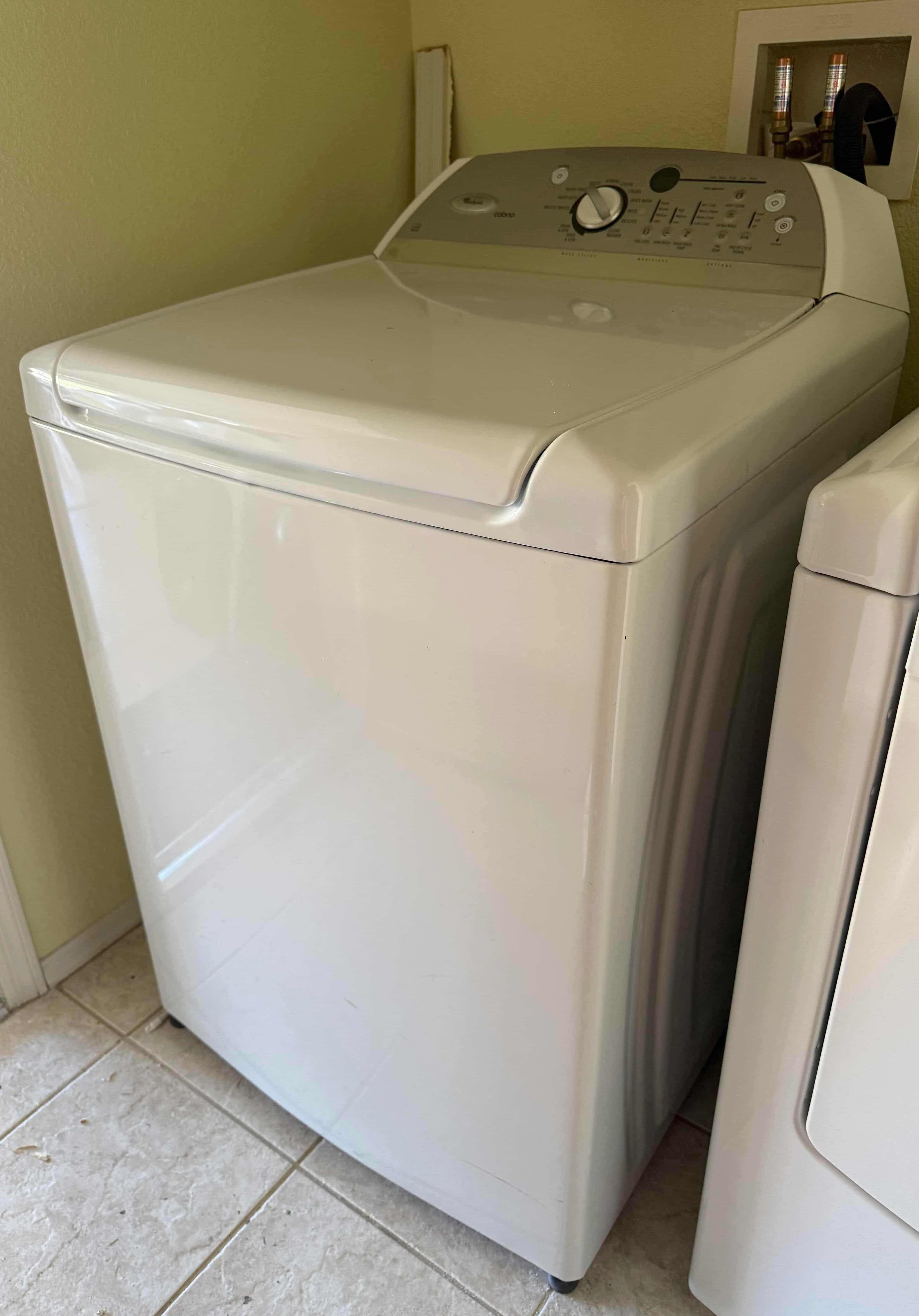 Photo 1 of WHITE WHIRLPOOL CABRIO WASHING MACHINE (MODEL #WTW6400SW2)-LIKE NEW CONDITION
