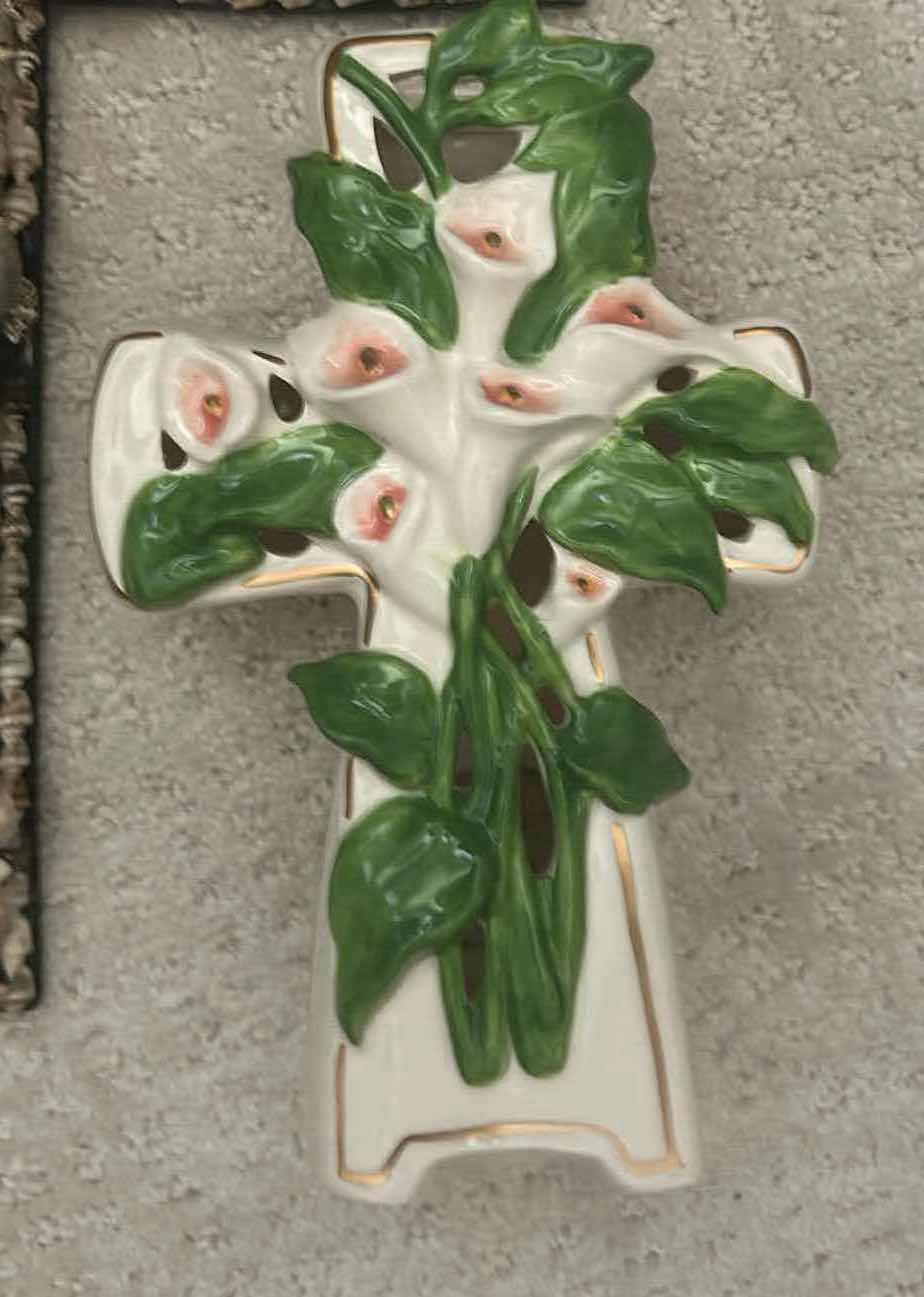 Photo 1 of 3- RELIGIOUS CROSSES