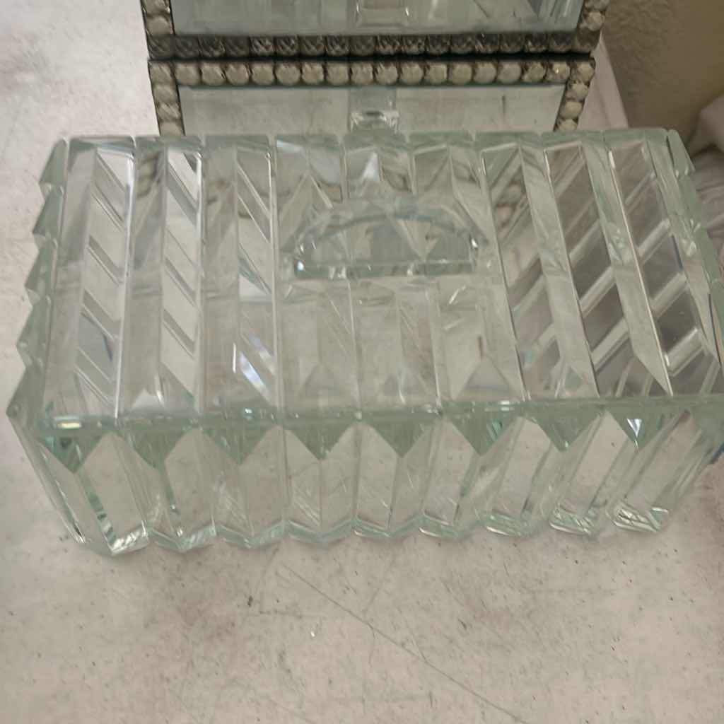 Photo 1 of 4 GLASS CONTAINERS