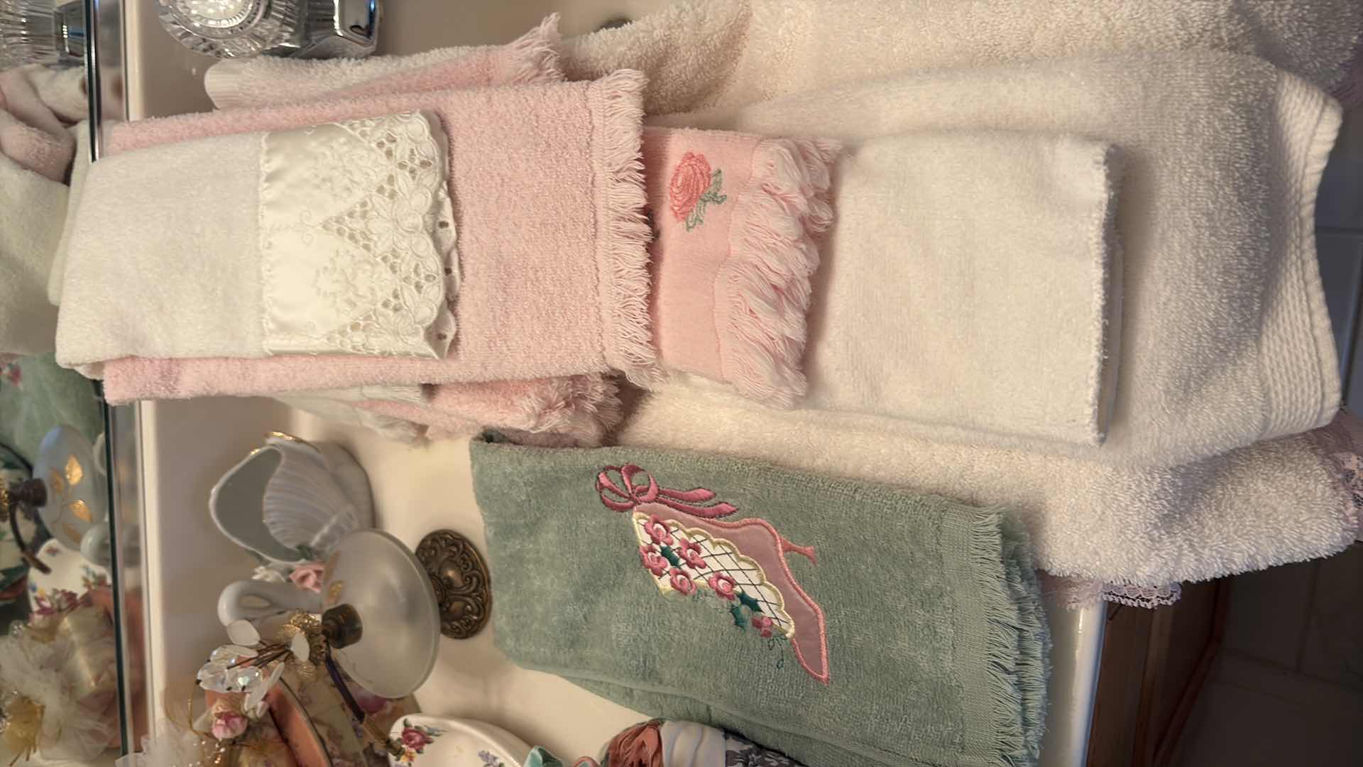 Photo 1 of GUEST BATHROOM VINTAGE STYLE-DECORATIVE TOWELS, CERAMIC TRAYS, PERFUME BOTTLE, TRINKET BOX, SWAN DISH, FLORAL BASKET, AND ACCENT PIECES $200