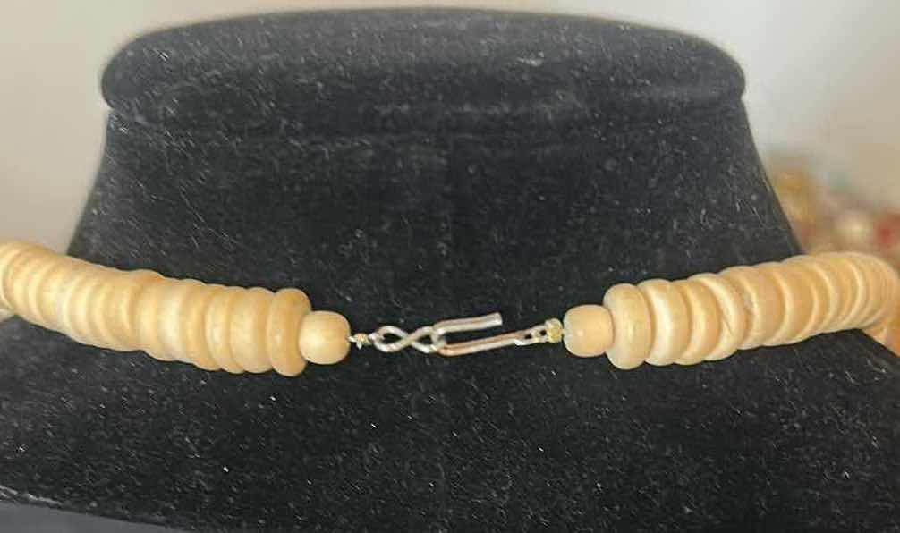 Photo 1 of HANDMADE VINTAGE NECKLACE W CARVED WOODEN GIRAFFE PENDANTS AND ETHNIC BEADS