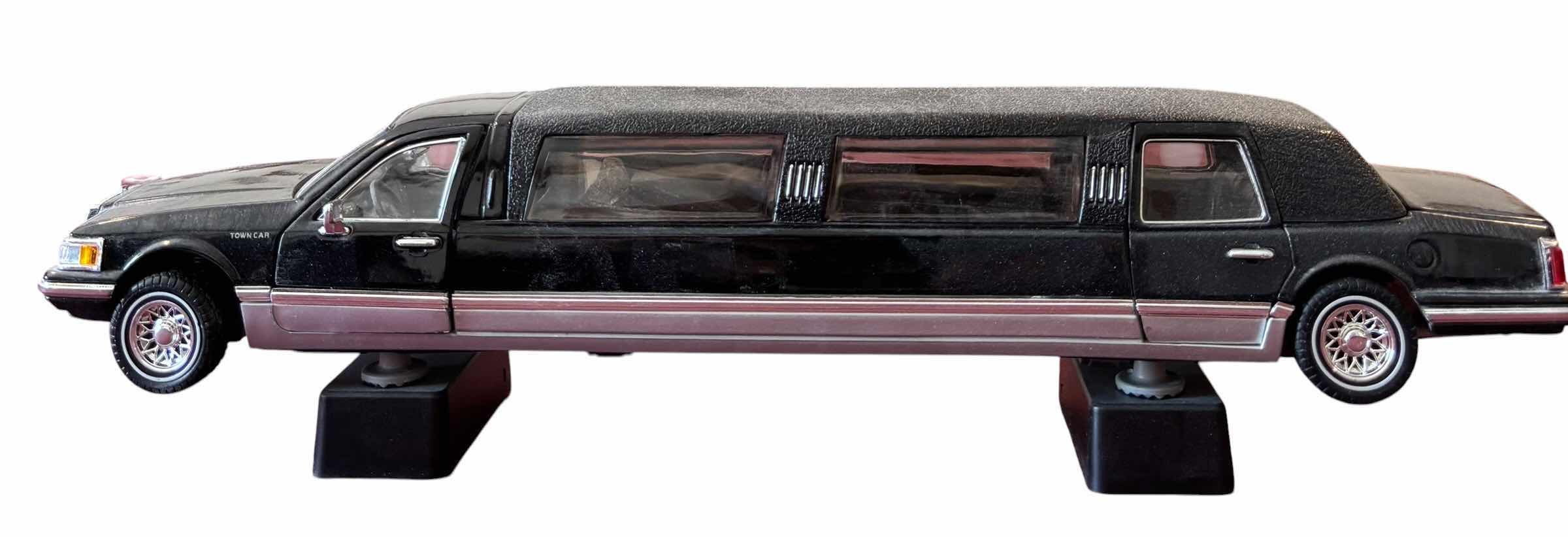 Photo 1 of COLLECTIBLE 1934 FORD CONVERTIBLE & 1996 LINCOLN LIMOUSINE