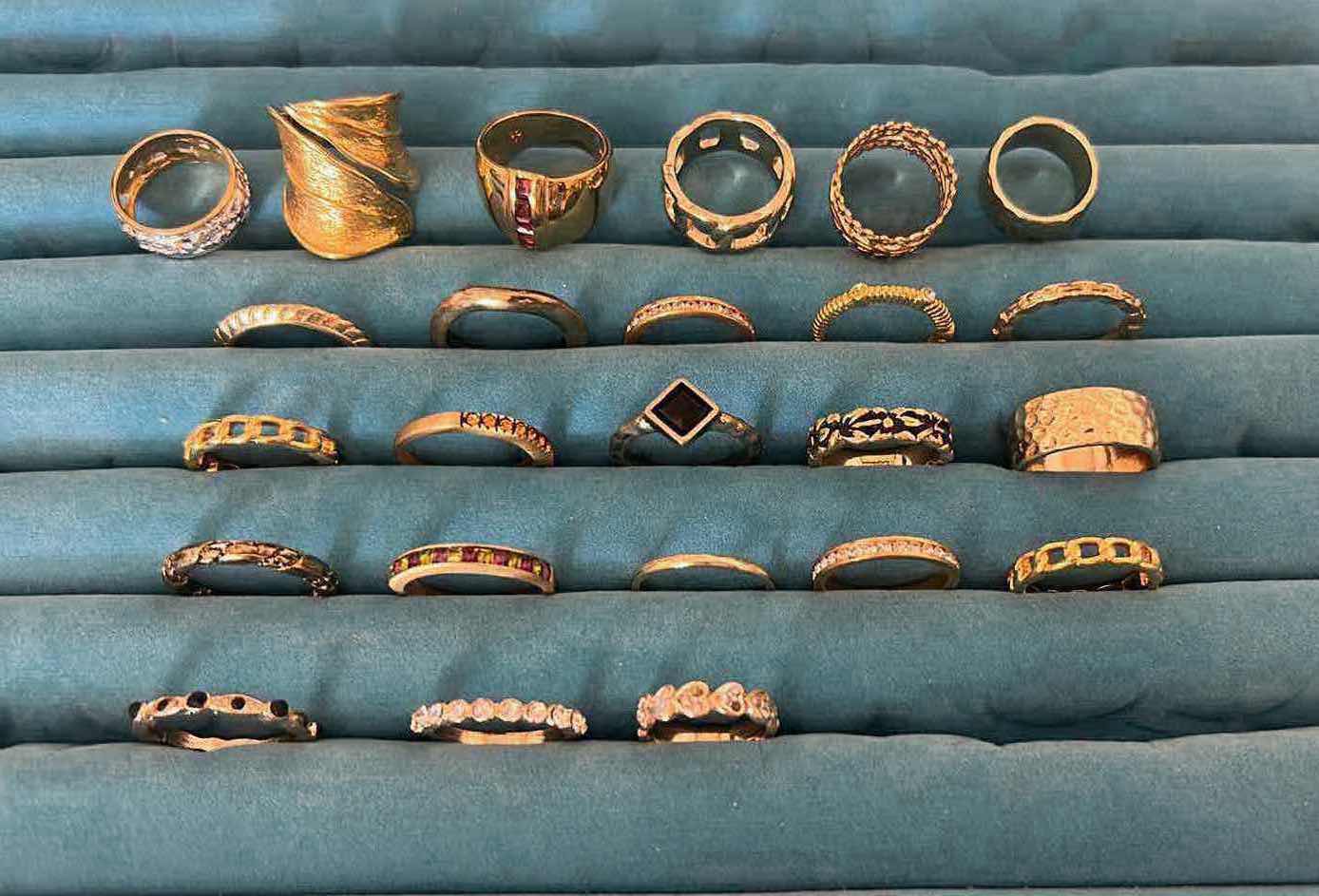 Photo 1 of 25-FASHION GOLD TONE RINGS JEWELRY BOX SOLD SEPARATELY