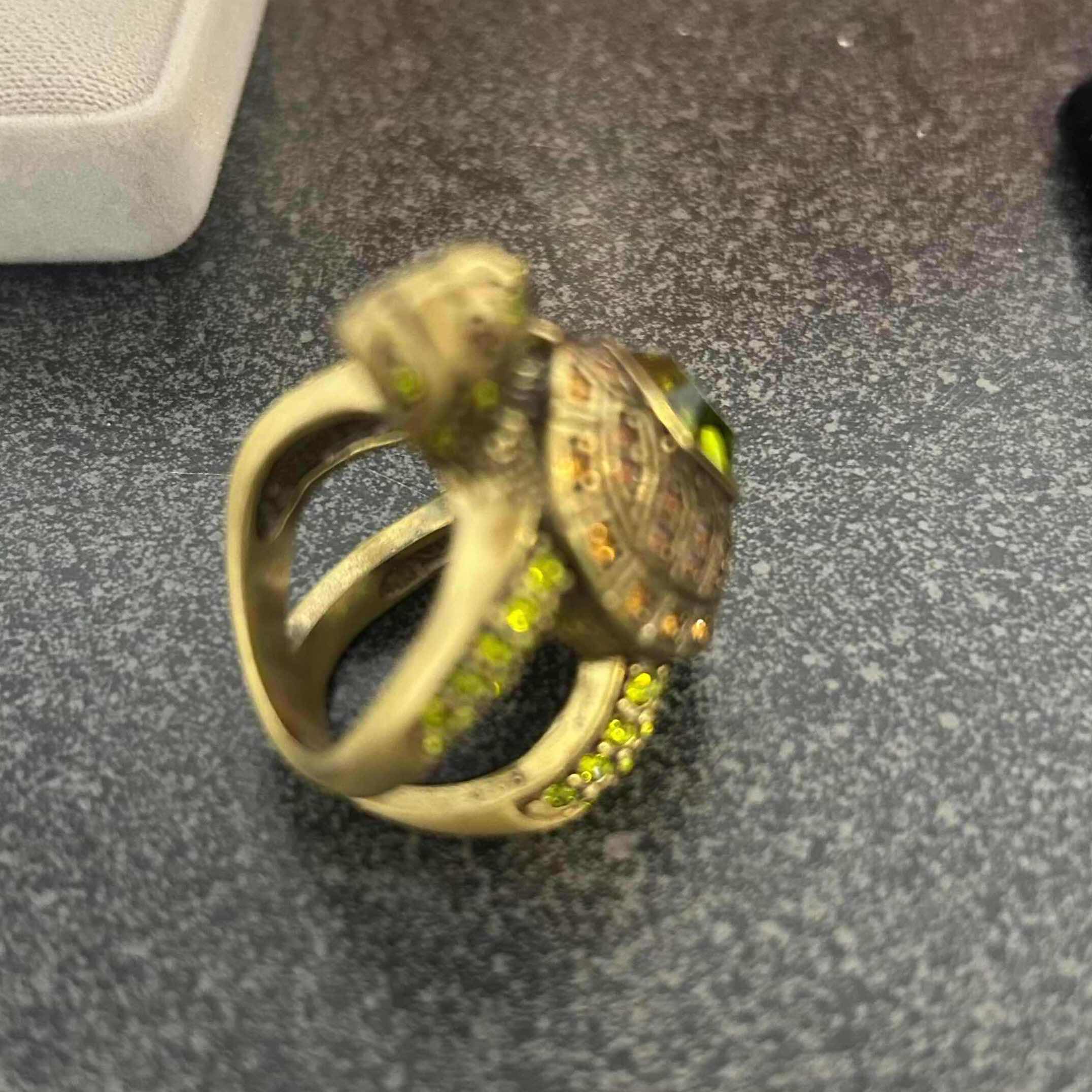 Photo 1 of HEIDI DAUS " SLOW POKE" TUTRLE RING W OLIVE GREEN & TOPAZ CRYSTALS SIZE 7 $90