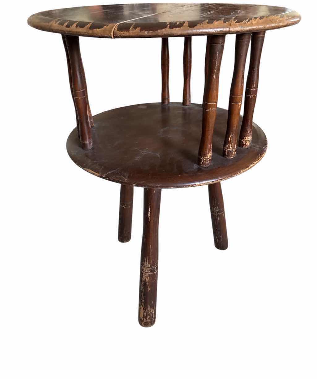 Photo 1 of (3)PCS ROUND MODERN TRIPOD ACCENT TABLES 20” $40