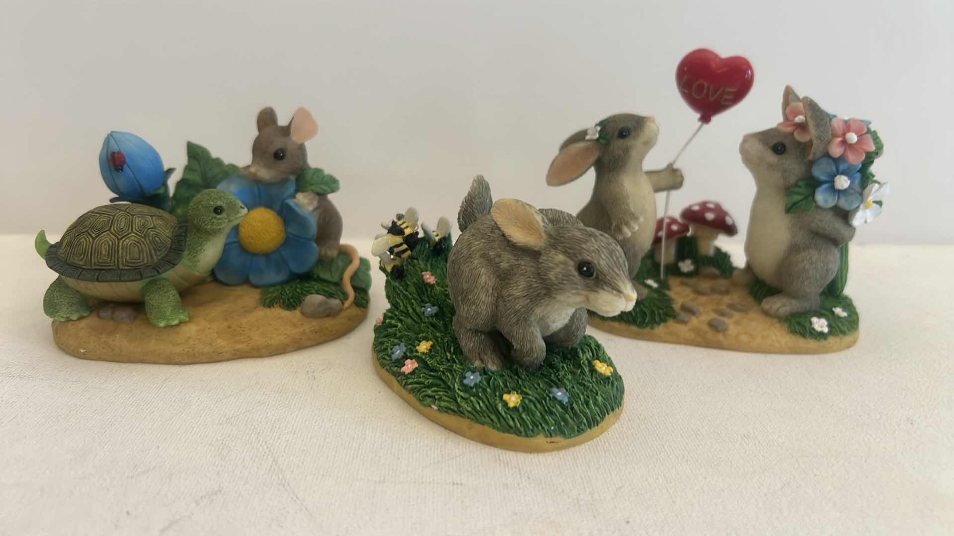 Photo 1 of 2 CHARMING TAILS MICE FIGURINES