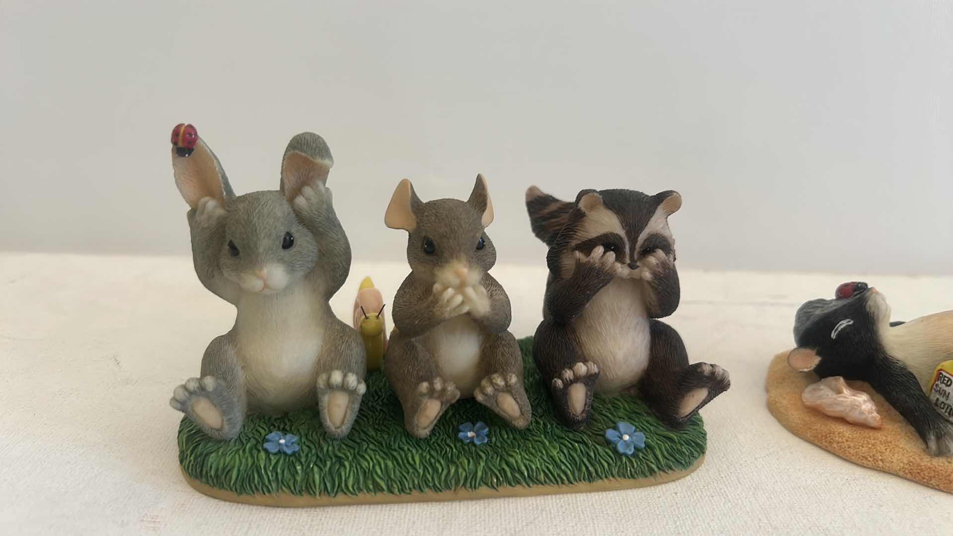 Photo 1 of 2 CHARMING TAILS MICE FIGURINES