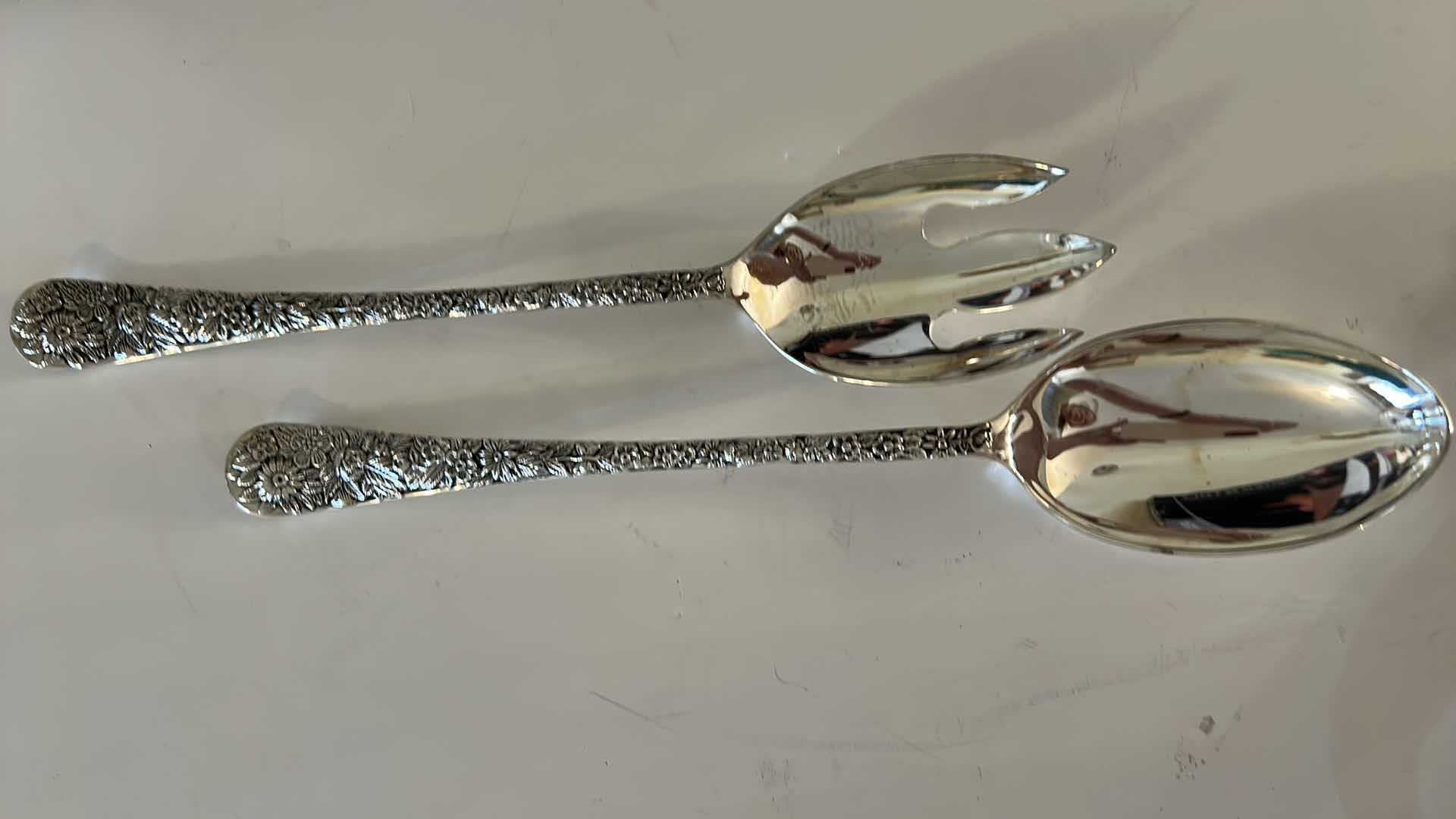 Photo 1 of KITCHEN UTENSILS AND KNIFE SET