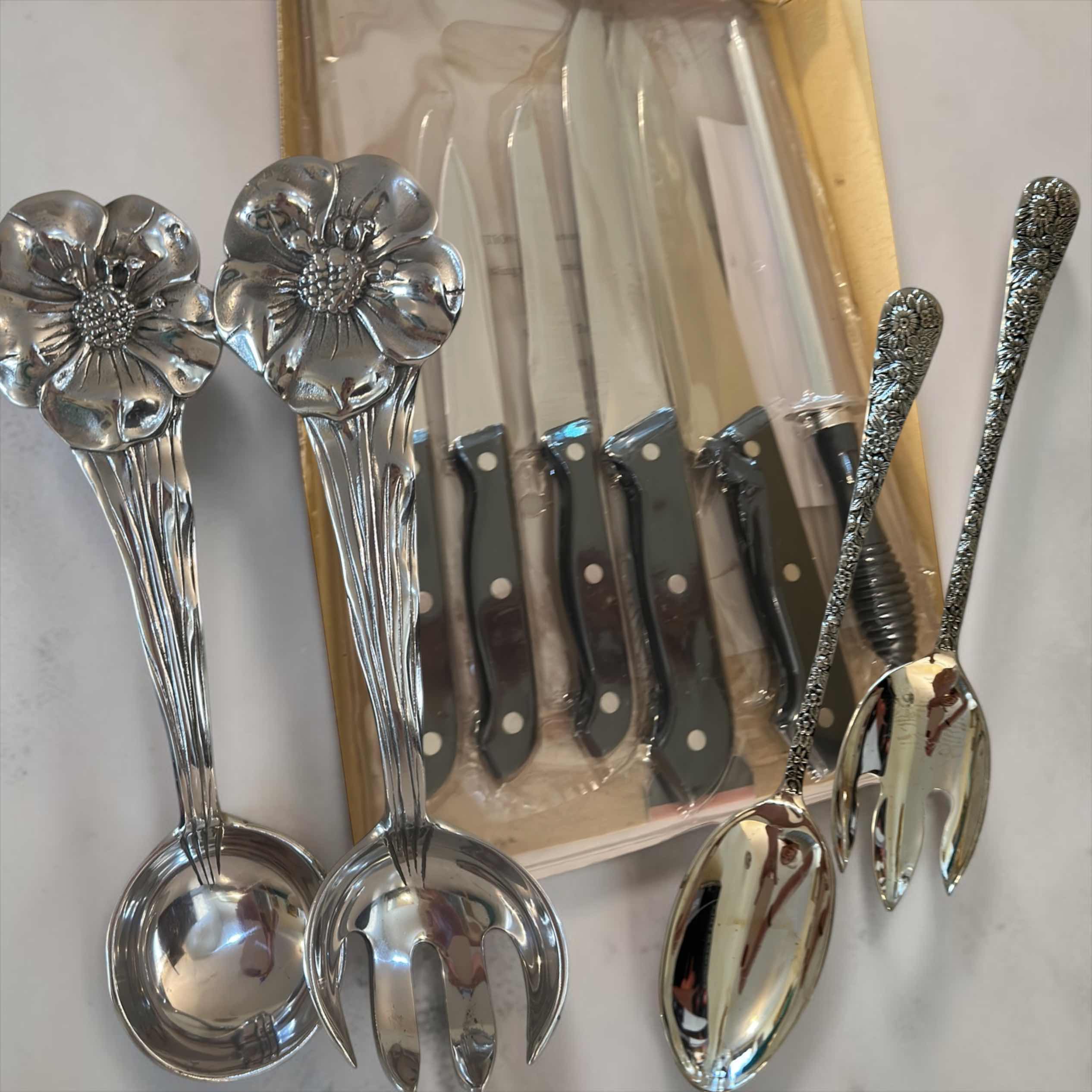 Photo 1 of KITCHEN UTENSILS AND KNIFE SET