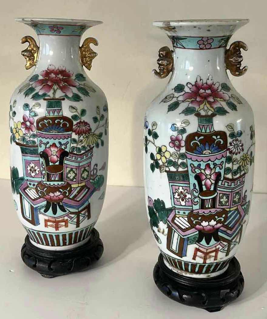Photo 1 of 2 CHINESE FAMILLE ROSE PORCELAIN VASES H10.75”