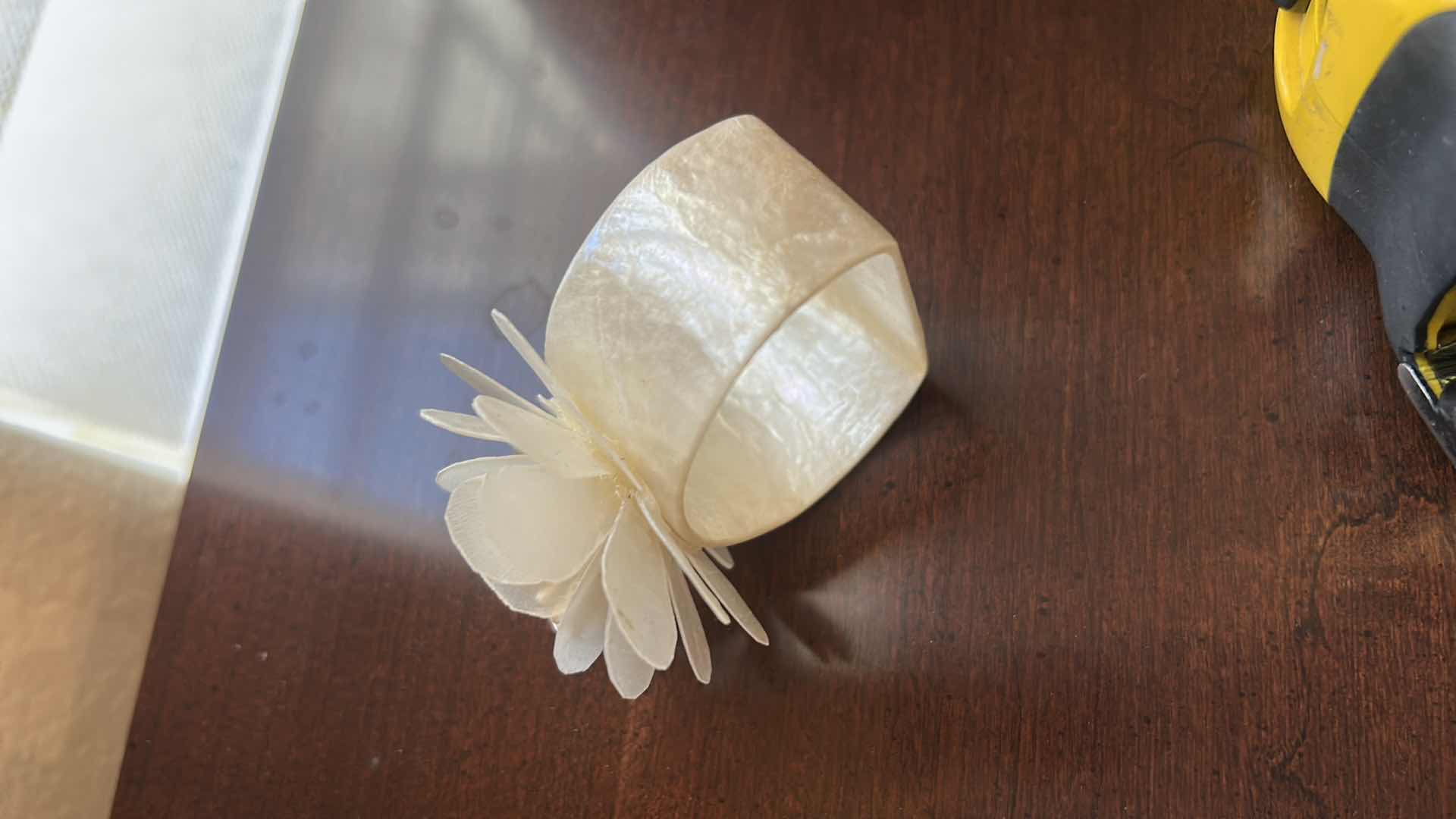 Photo 1 of VINTAGE IVORY TABLE LINENS & CAPIZ SHELL & MOTHER-OF-PEARL, FLORAL NAPKIN RINGS