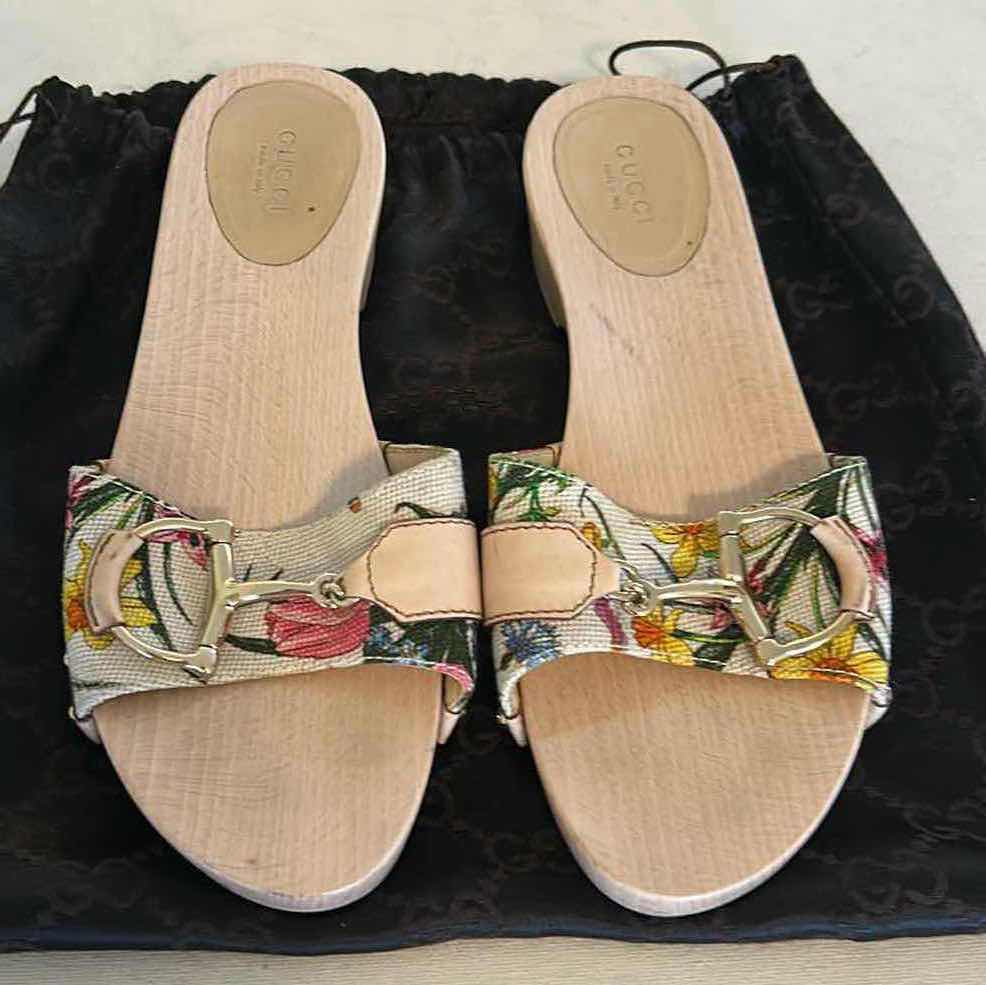Photo 1 of GUCCI FLORA HORSE BIT WOODEN CLOG/SLIDE SANDALS SIZE 7
