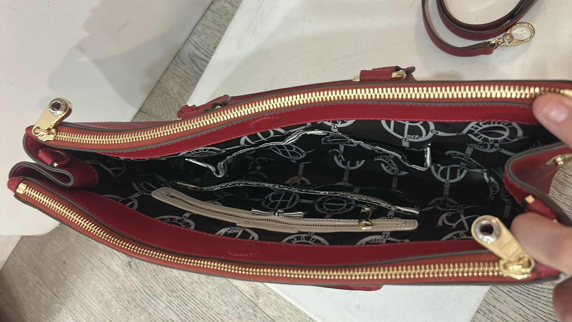 Photo 1 of HENRI BENDEL WEST 57th CARRYALL SATCHEL IN RED