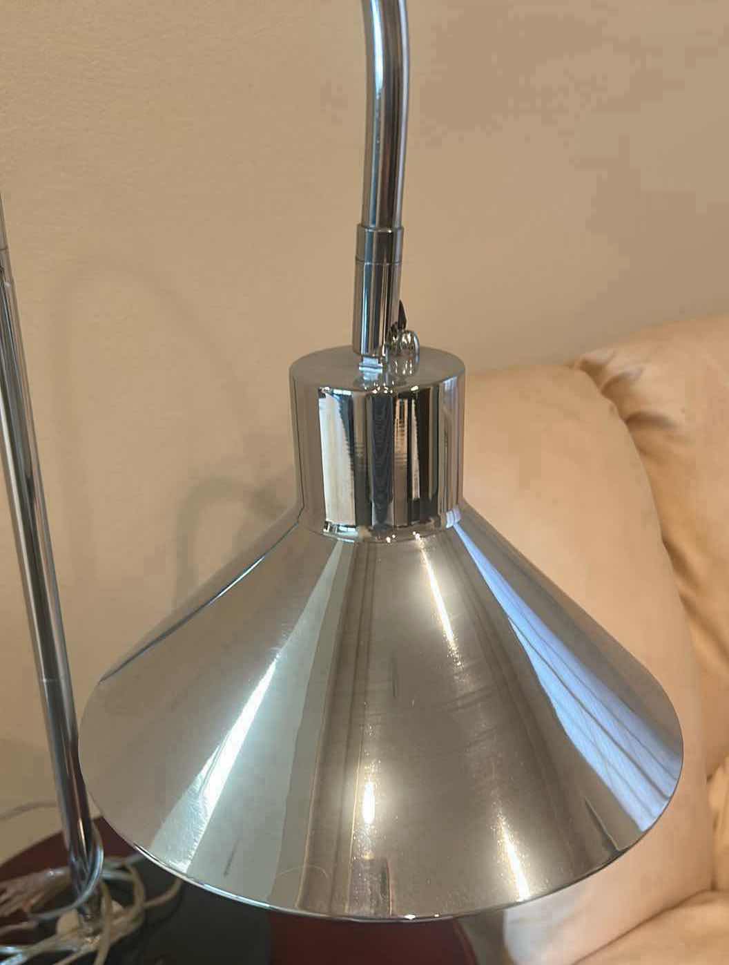 Photo 1 of MINIMALIST MODERN ARCH TABLE LAMP H 29"