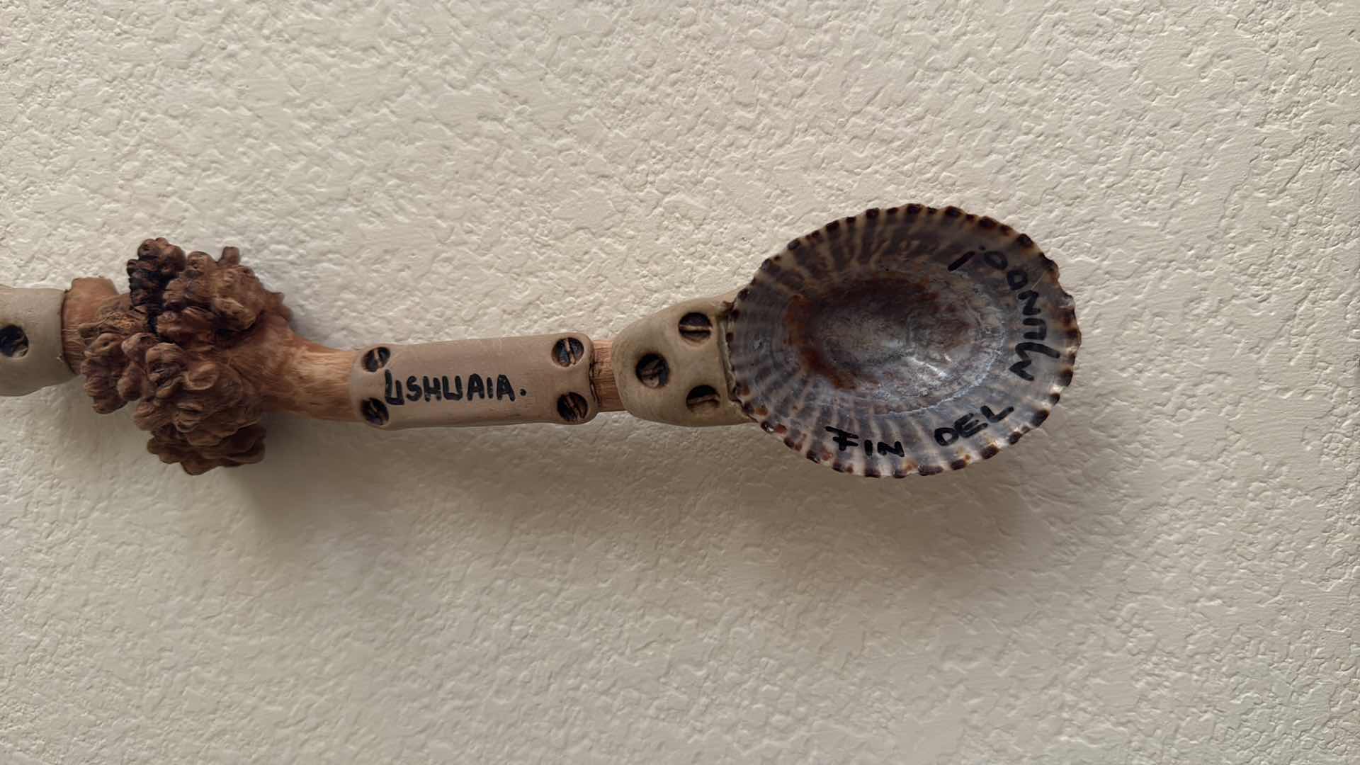 Photo 1 of 3-WALL DECORS