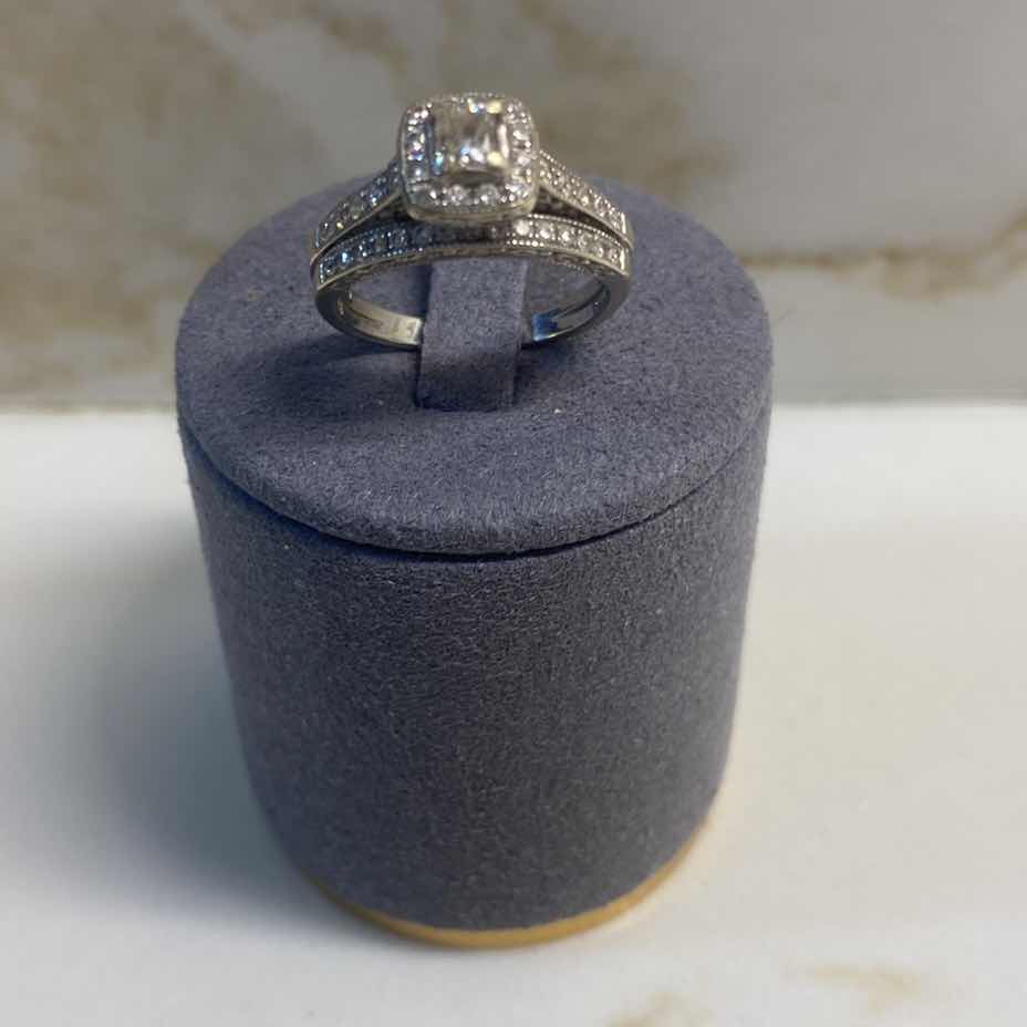 View 1 of 10K WHITE GOLD W 1ctw DIAMOND RING 4.8G (APPROXIMATE SIZE 6–7) #14