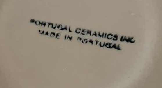 Photo 1 of (4)PCS PORTUGAL CERAMICS ROSE COLOR TEACUPS W SAUCERS H3”