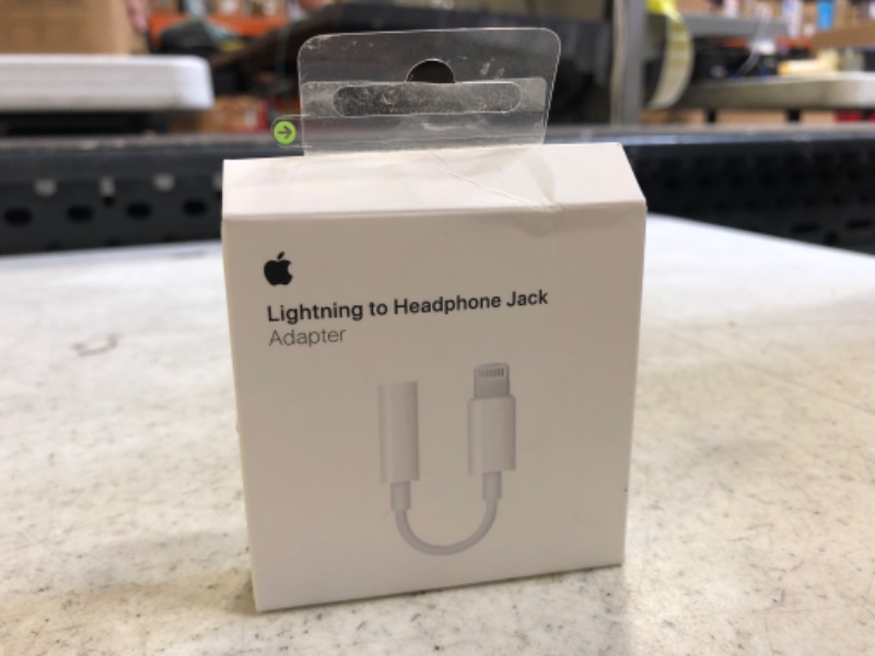 Photo 2 of Apple Lightning to 3.5 mm Headphone Jack Adapter
