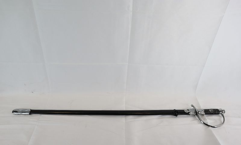 Photo 2 of ENGLISH BACK SWORD BLACK NEW 