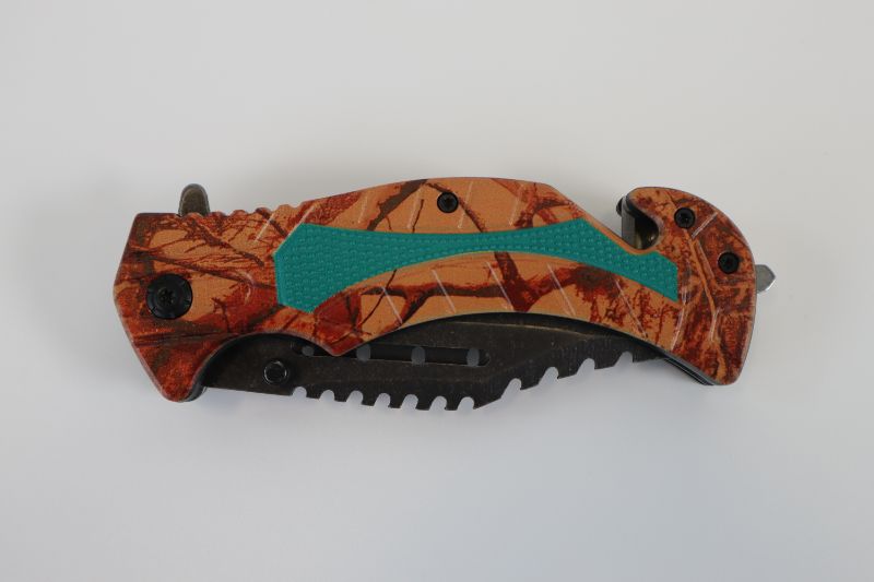 Photo 2 of ORANGE BLACK AND GREEN LEAF CAMO POCKET KNIFE NEW 