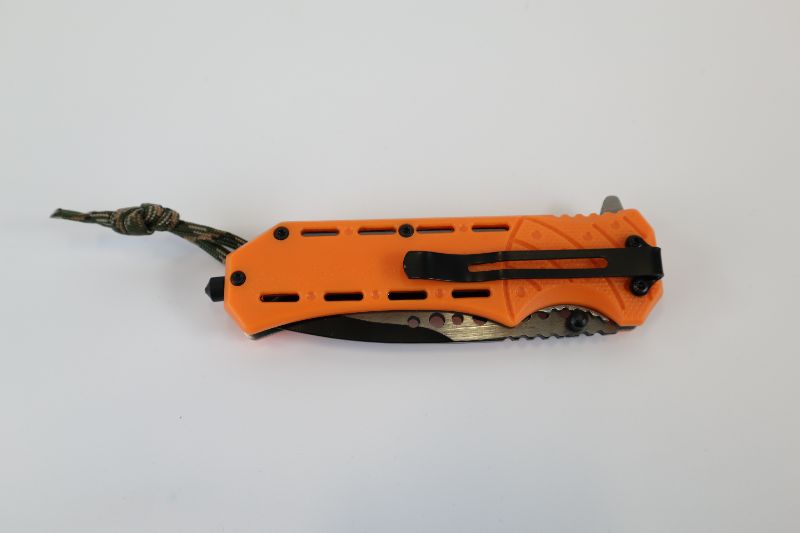 Photo 3 of BRIGHT ORANGE WITH CAMO ROPE POCKET KNIFE NEW 