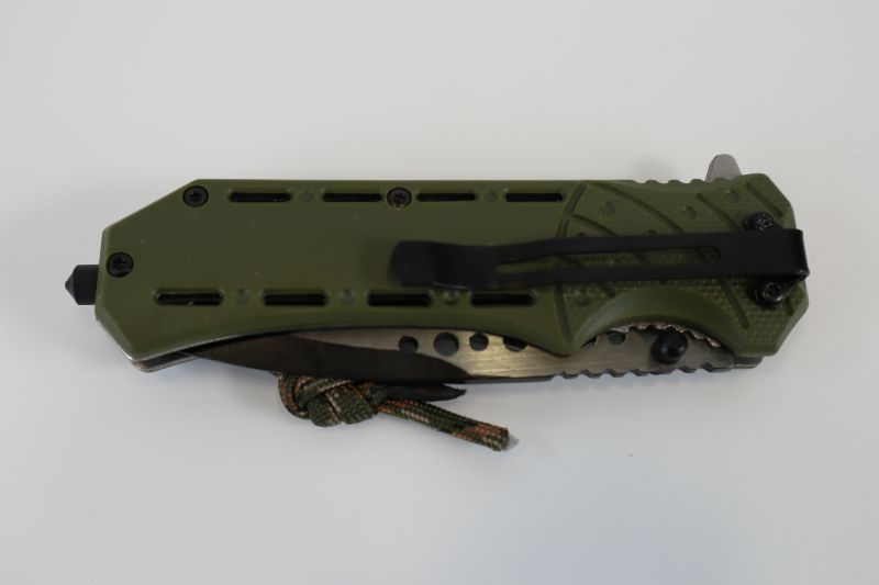 Photo 3 of DARK GREEN POCKET KNIFE WITH CAMO ROPE NEW 