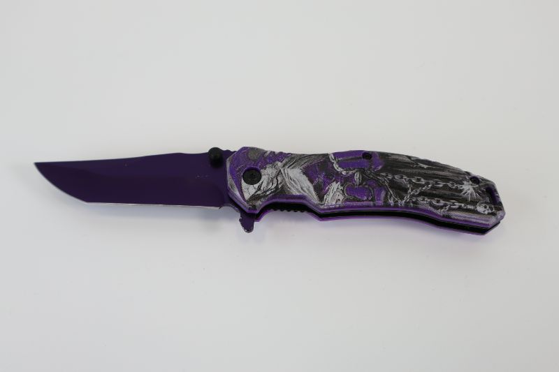 Photo 1 of PURPLE BLACK SKULL WITH CHAINS POCKET KNIFE NEW 