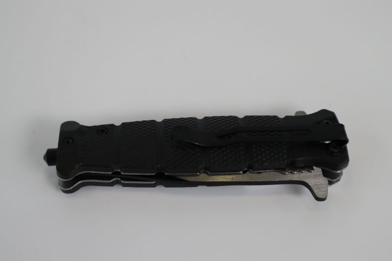 Photo 3 of BLACK GREY POCKET KNIFE NEW 