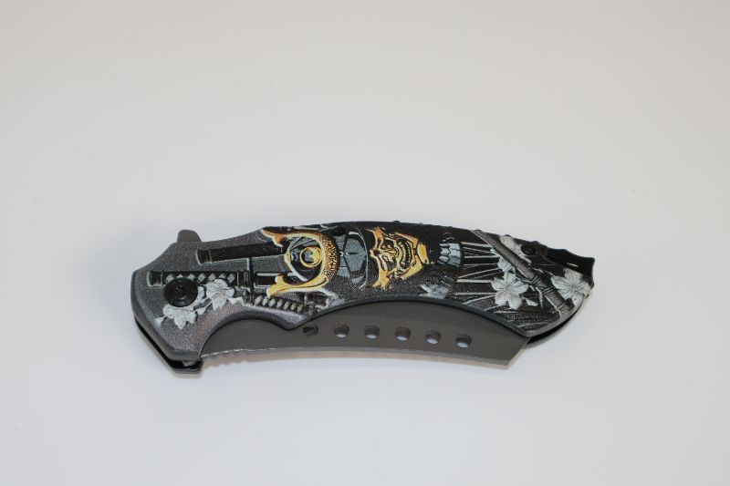 Photo 2 of BLACK SAMURAI SKULL WITH KETANA SWORD BLACK ROSES POCKET KNIFE NEW 