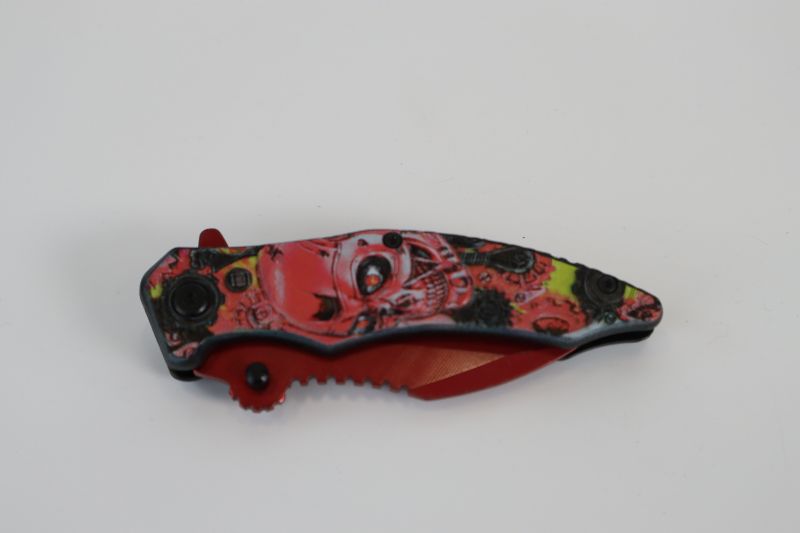 Photo 2 of RED BLACK SKULL MECHANICAL POCKET KNIFE NEW