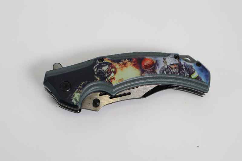 Photo 2 of FIREFIGHTER POCKET KNIFE NEW 