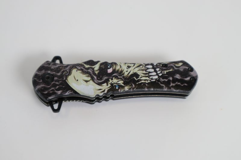 Photo 2 of SKULL WITH SMOKE POCKET KNIFE NEW 