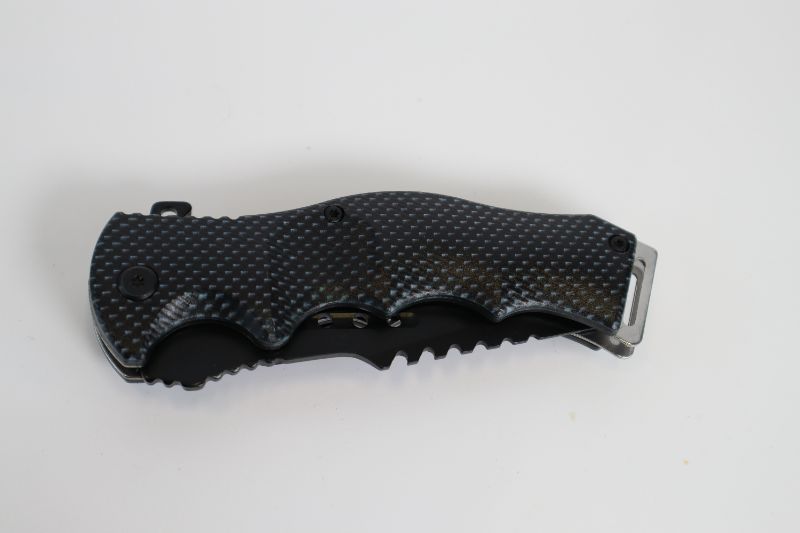 Photo 3 of BLACK POCKET KNIFE NEW 